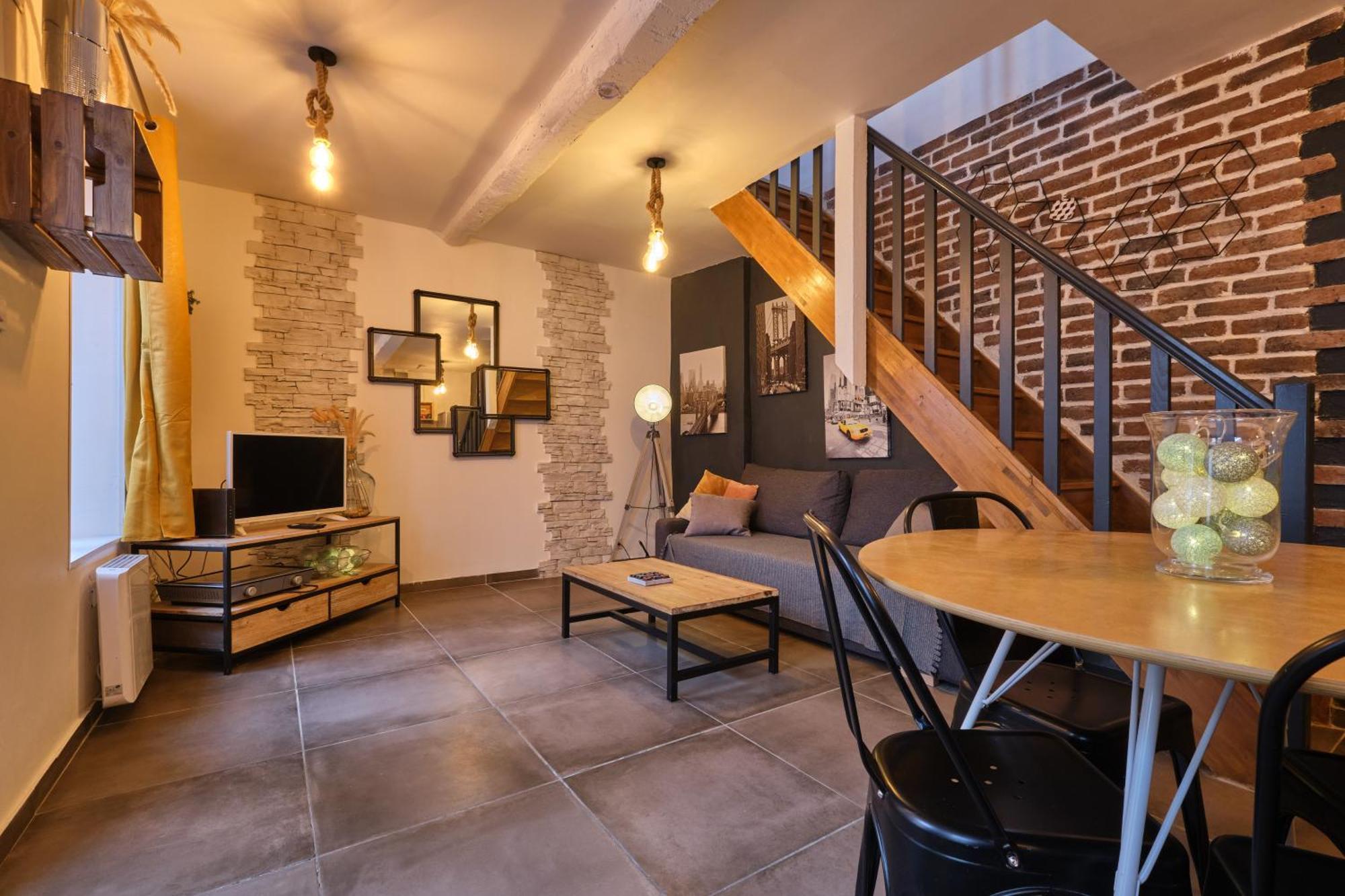 Melina - Jacuzzi - Maison Avec Cour Climatisee Proche Cite Medieval *